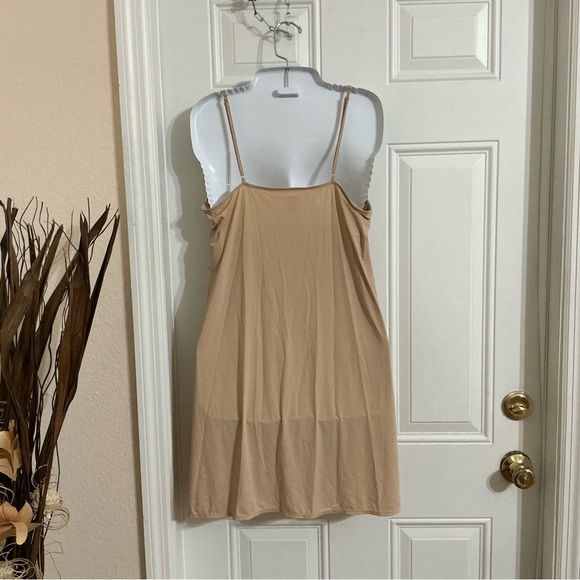 Jockey Tan Full Slip Cling-Free with Spaghetti Straps Size L - Picture 5 of 6